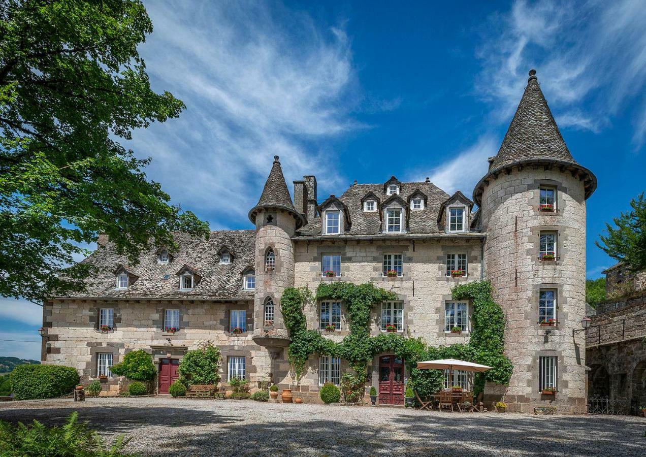 Chateau De Courbelimagne, Raulhac Exterior photo